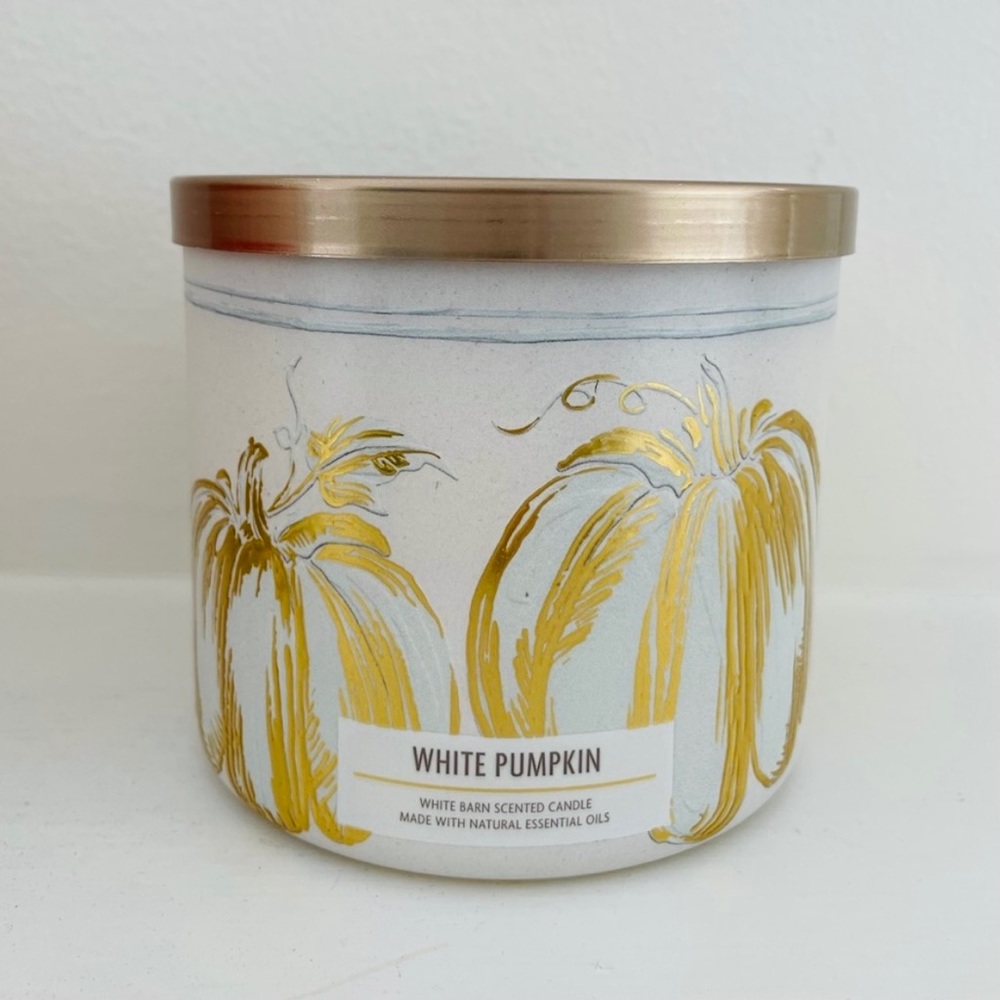 Bath and Body Works White Pumpkin candle